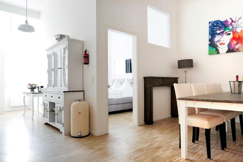 Sc 4 Cozy Family & Business Flair Welcomes You - Rockchair Apartments Berlin Eksteriør billede